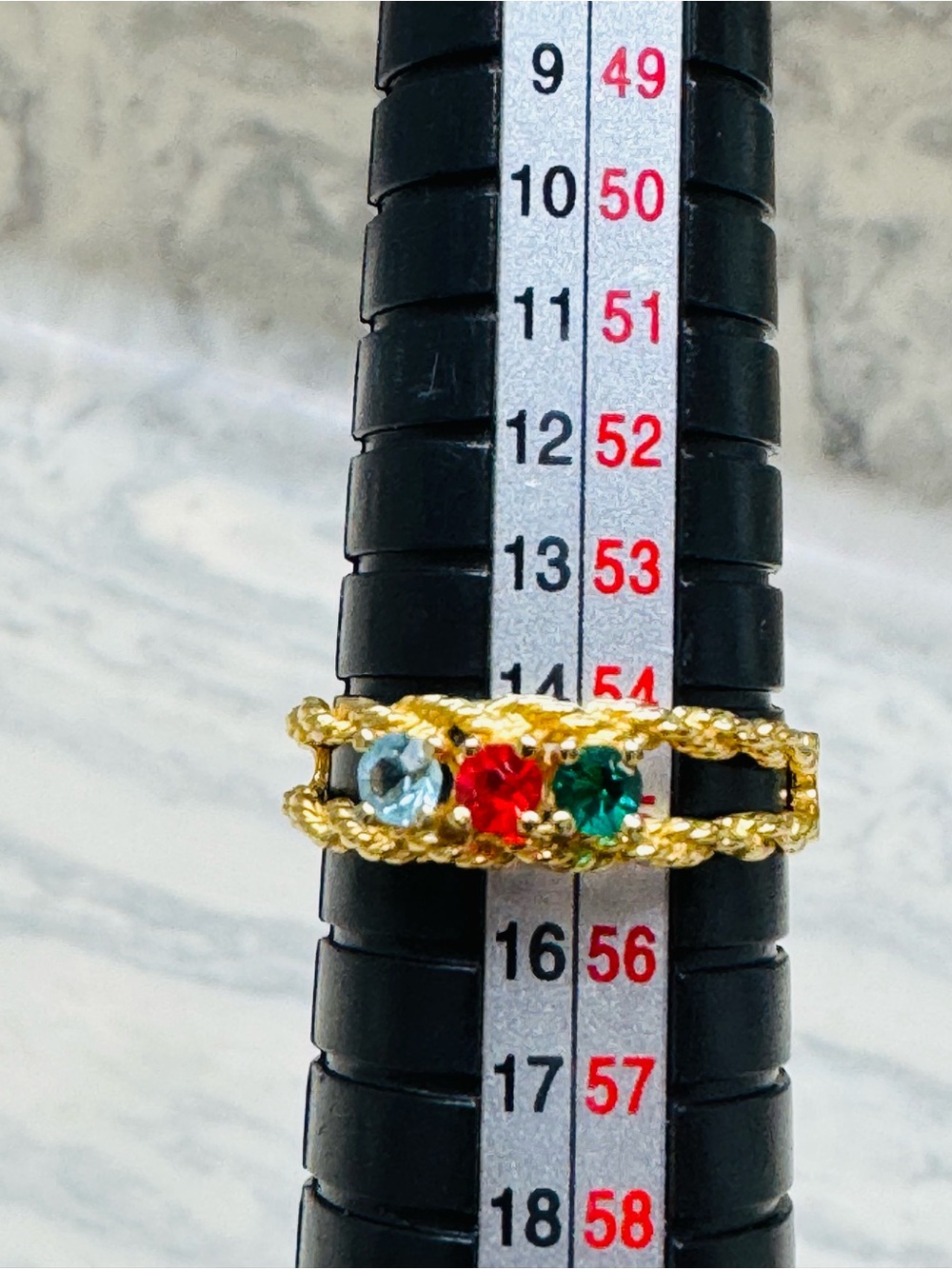 Vintage mothers Ring Gold Plated 3 Stone Sample Ring Size 7